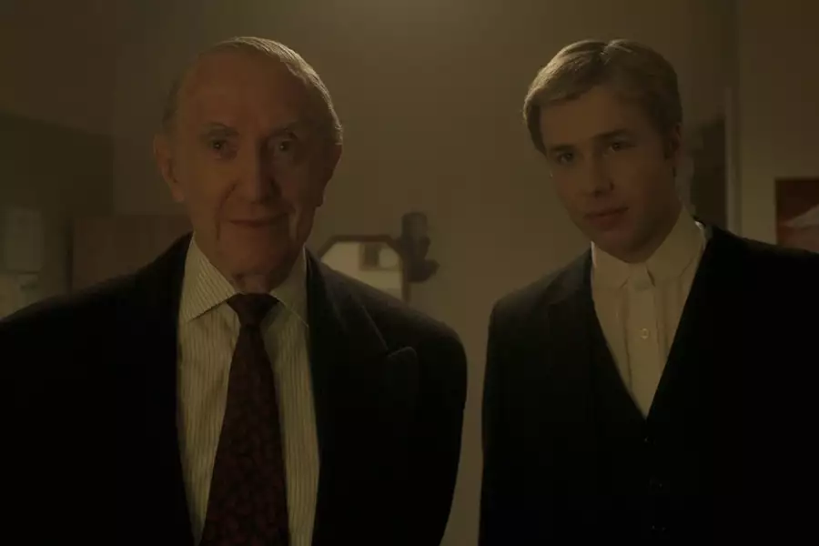 The Crown - galeria zdjęć - filmweb