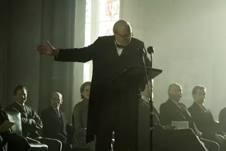 The Crown - galeria zdjęć - filmweb