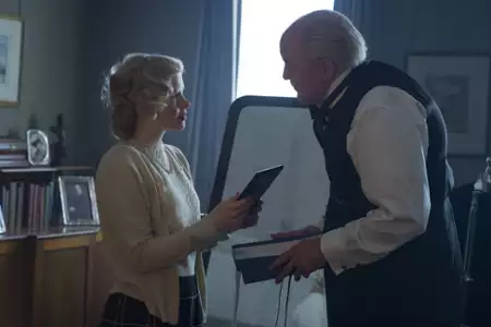The Crown - galeria zdjęć - filmweb