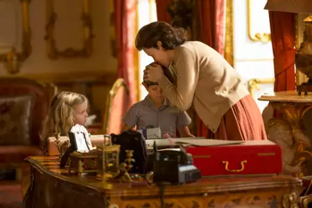 The Crown - galeria zdjęć - filmweb