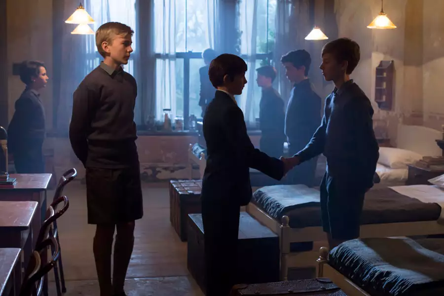 The Crown - galeria zdjęć - filmweb