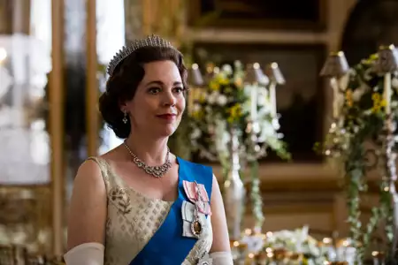 The Crown - galeria zdjęć - filmweb