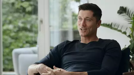 Lewandowski - Nieznany - galeria zdjęć - filmweb