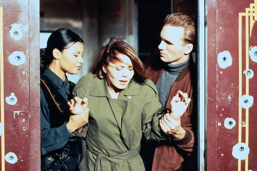Liberator 2 - galeria zdjęć - filmweb