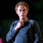 Enemies Closer - galeria zdjęć - filmweb