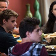 Ties That Bind - galeria zdjęć - filmweb