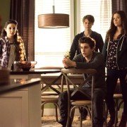 Ties That Bind - galeria zdjęć - filmweb