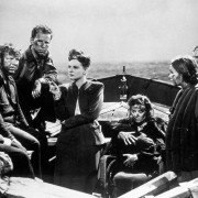 Łódź ratunkowa - galeria zdjęć - filmweb