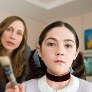 Orphan - galeria zdjęć - filmweb