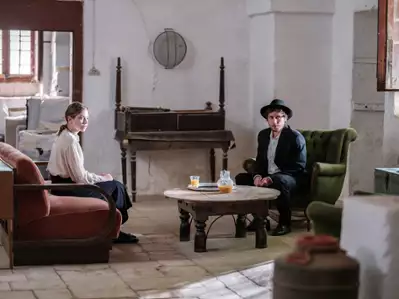 Początek - galeria zdjęć - filmweb