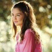 Danielle Campbell w Randka z gwiazdą