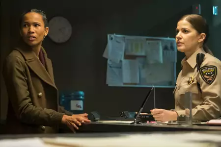 Syrena - galeria zdjęć - filmweb