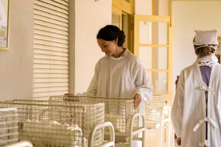 Ten Pound Poms - galeria zdjęć - filmweb