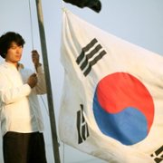 Hwa-ryeo-han Hyoo-ga - galeria zdjęć - filmweb
