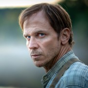 Gustaf Skarsg&aring;rd