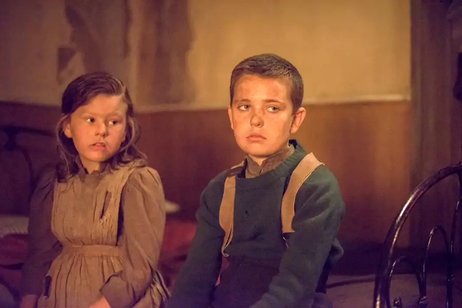 Rebellion - galeria zdjęć - filmweb
