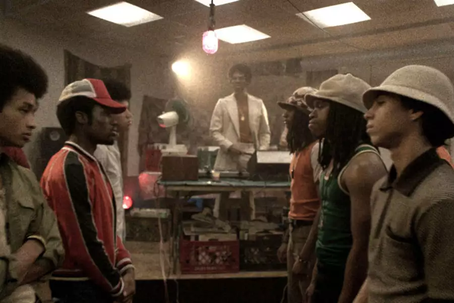 Get Down - galeria zdjęć - filmweb