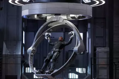 Halo - galeria zdjęć - filmweb