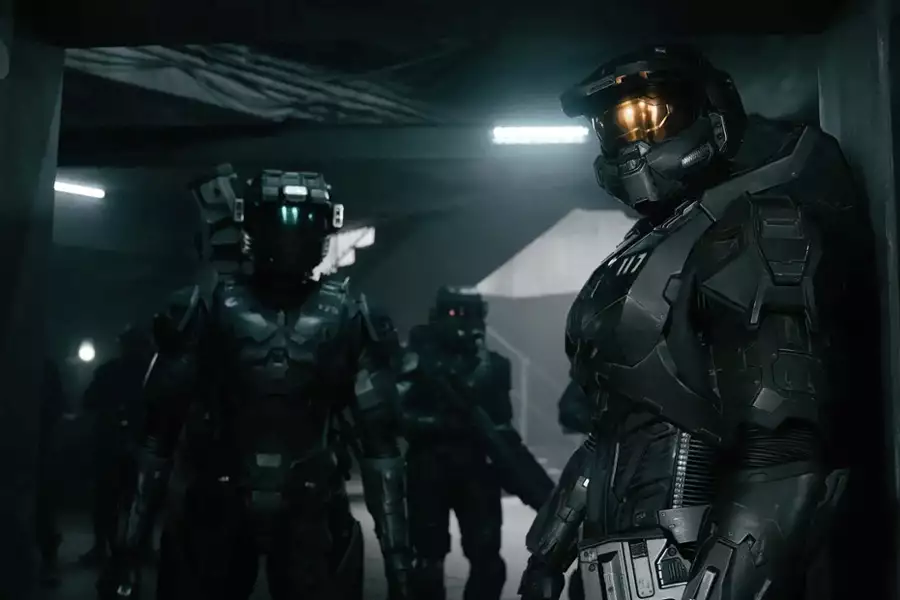 Halo - galeria zdjęć - filmweb
