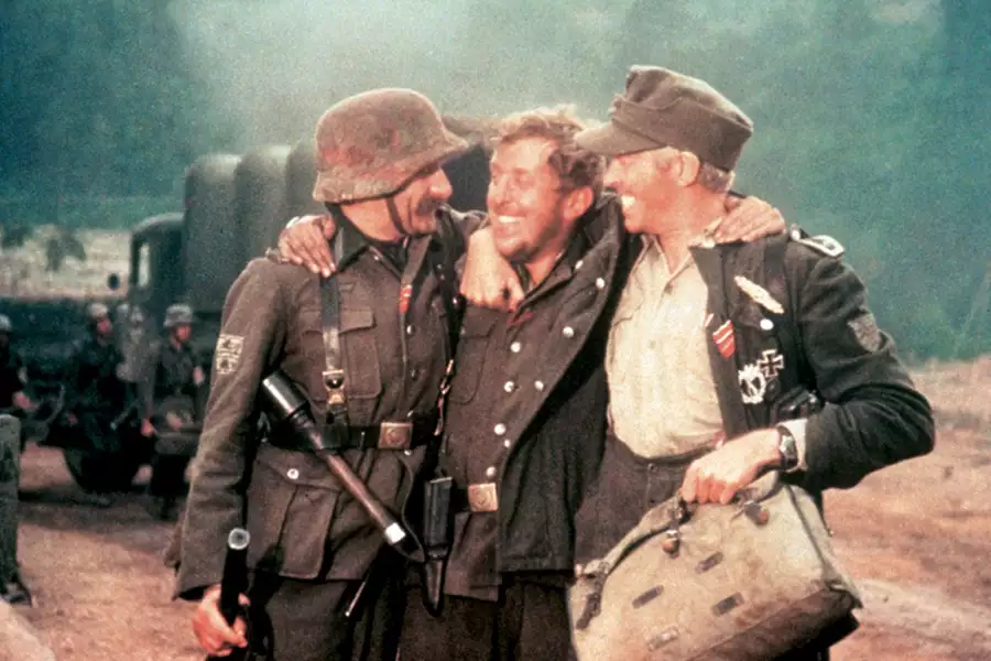 Żelazny krzyż - galeria zdjęć - filmweb