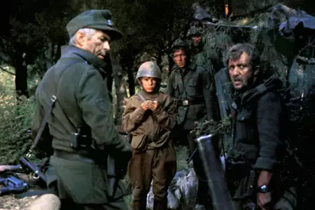 Żelazny krzyż - galeria zdjęć - filmweb