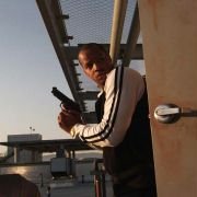 Skyline - galeria zdjęć - filmweb