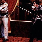 Szukając wyjścia - galeria zdjęć - filmweb