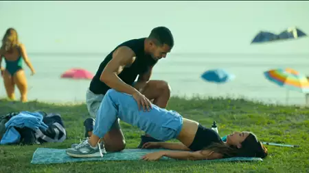 Toy Boy - galeria zdjęć - filmweb