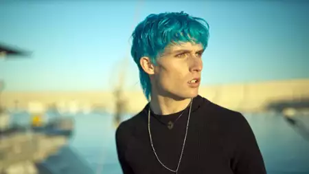 Toy Boy - galeria zdjęć - filmweb