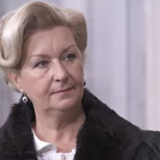 Acacias 38 - galeria zdjęć - filmweb