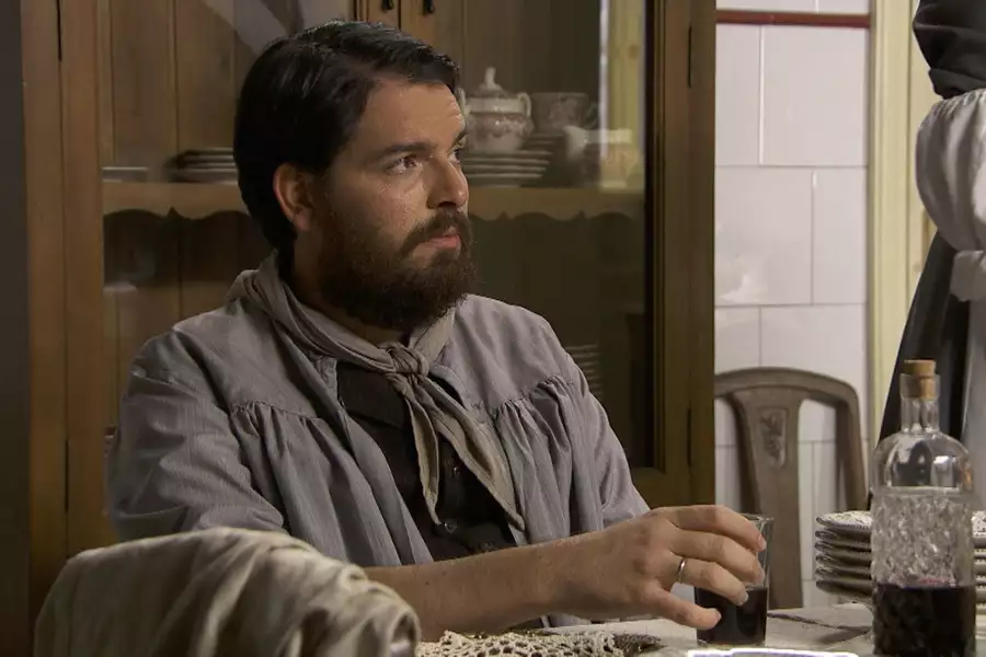 Akacjowa 38 - galeria zdjęć - filmweb