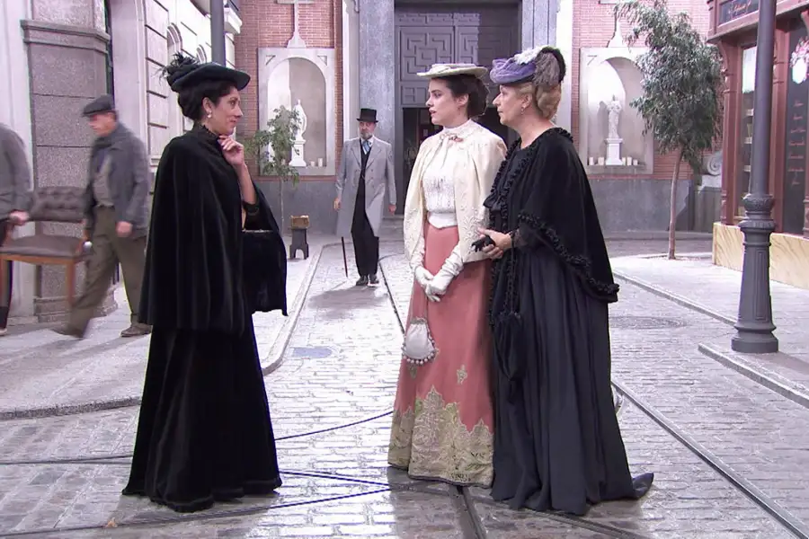 Akacjowa 38 - galeria zdjęć - filmweb