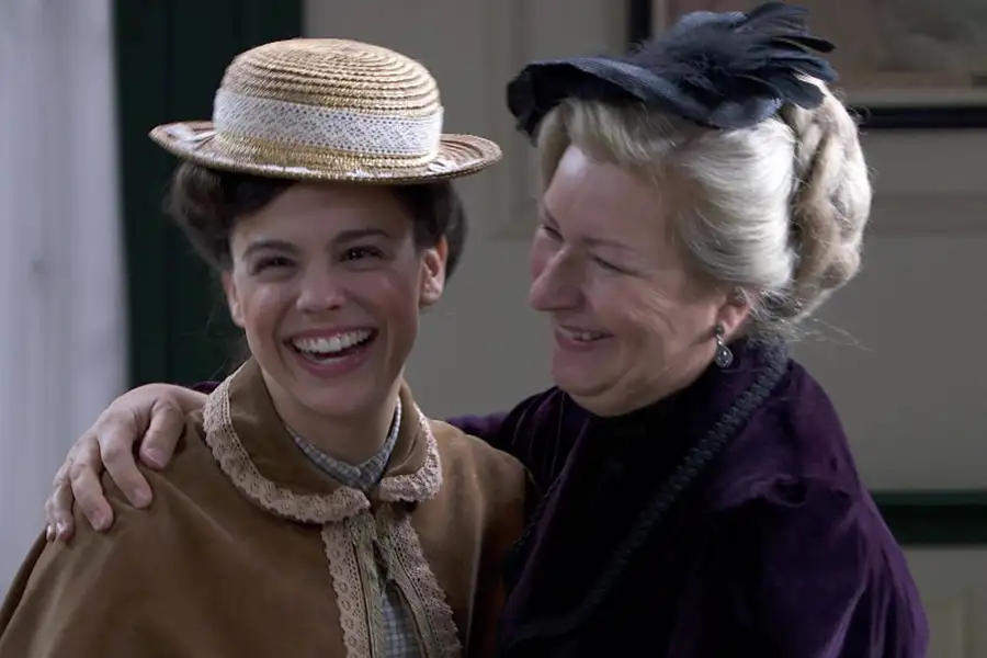 Akacjowa 38 - galeria zdjęć - filmweb