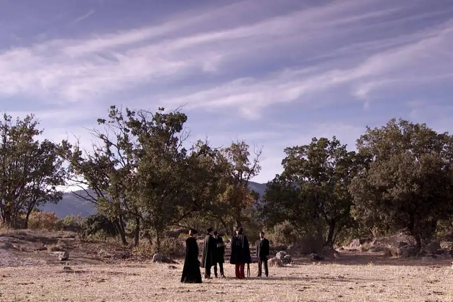 Akacjowa 38 - galeria zdjęć - filmweb