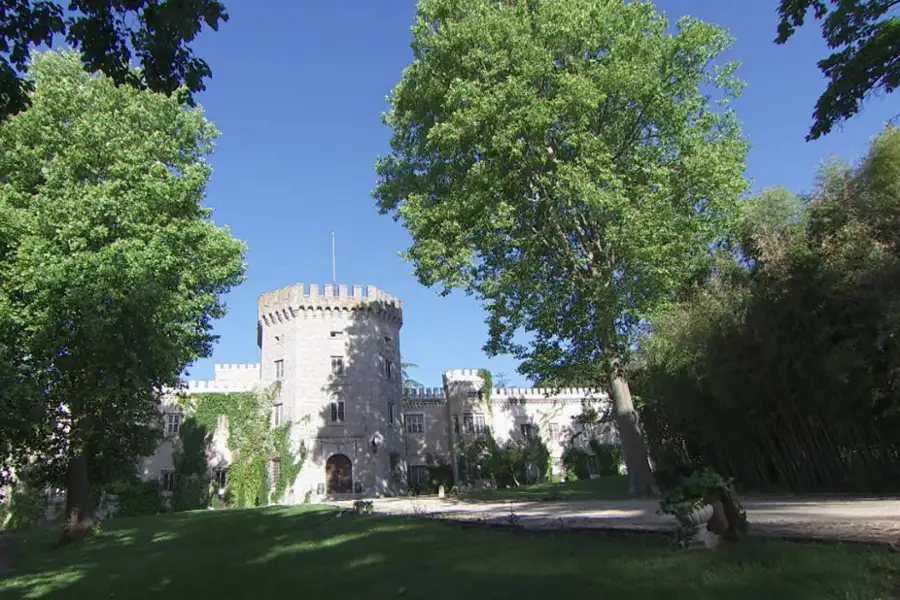 Akacjowa 38 - galeria zdjęć - filmweb