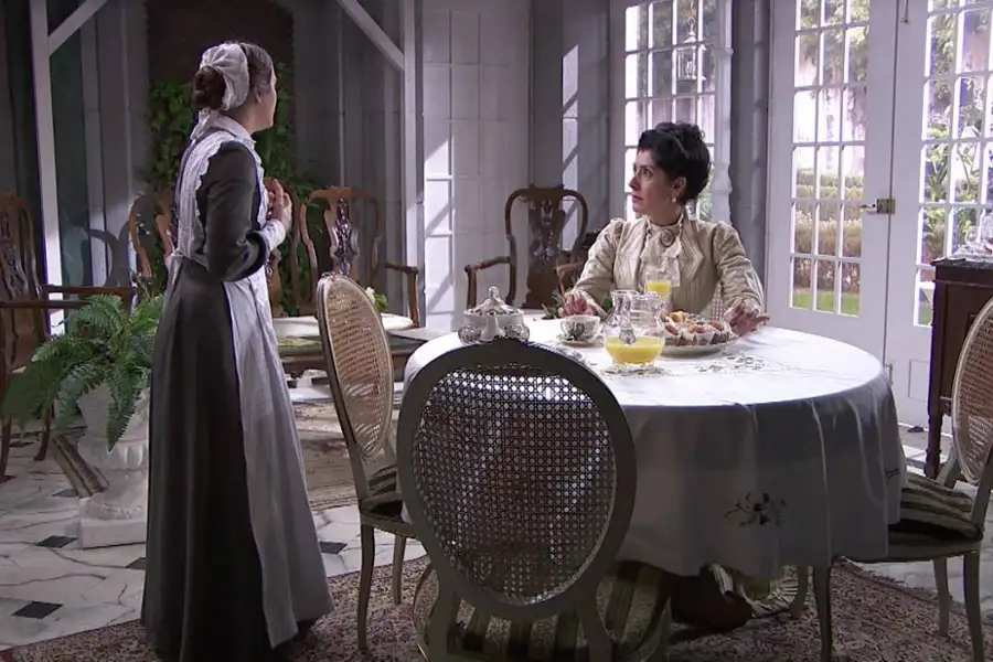 Akacjowa 38 - galeria zdjęć - filmweb