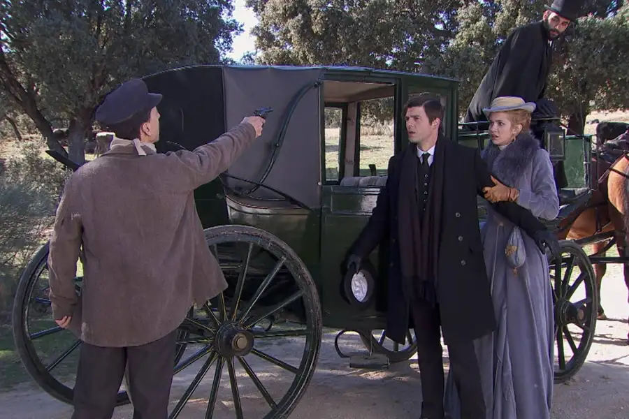 Akacjowa 38 - galeria zdjęć - filmweb