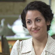 Acacias 38 - galeria zdjęć - filmweb