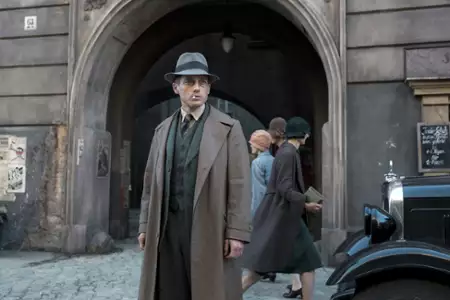 Babilon Berlin - galeria zdjęć - filmweb