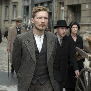 Babylon Berlin - galeria zdjęć - filmweb