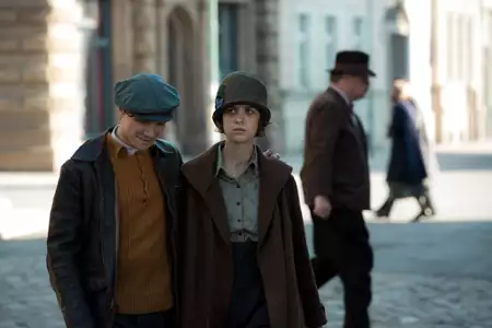 Babilon Berlin - galeria zdjęć - filmweb