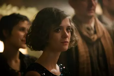 Babilon Berlin - galeria zdjęć - filmweb
