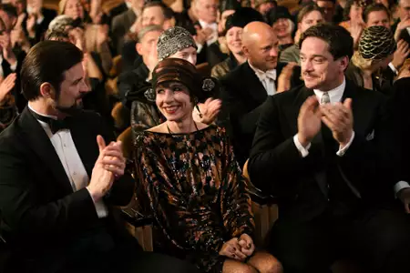 Babilon Berlin - galeria zdjęć - filmweb