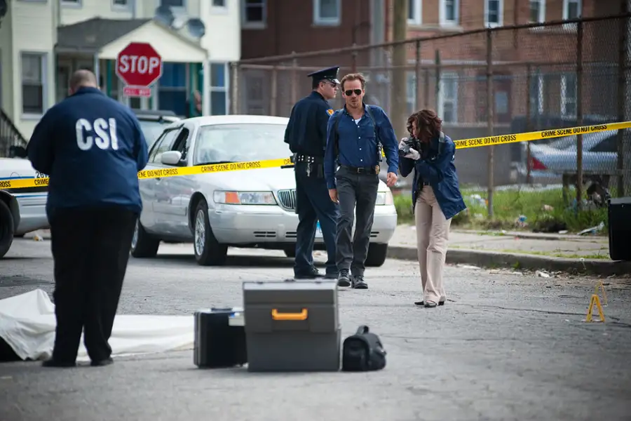 Martwy policjant - galeria zdjęć - filmweb