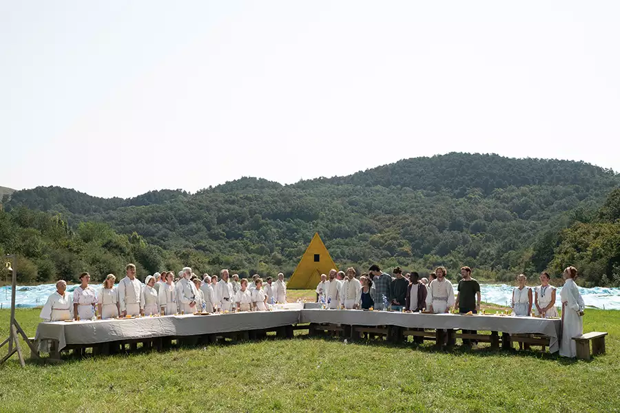 Midsommar. W biały dzień - galeria zdjęć - filmweb
