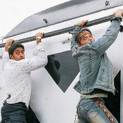 Dhoom - galeria zdjęć - filmweb