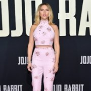 Jojo Rabbit - galeria zdjęć - filmweb