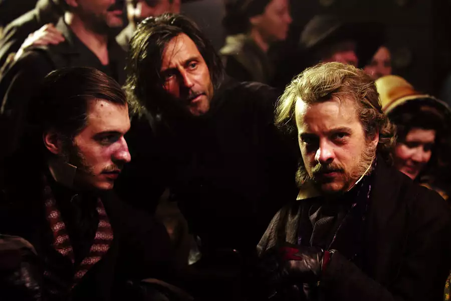 Męstwo i honor - galeria zdjęć - filmweb