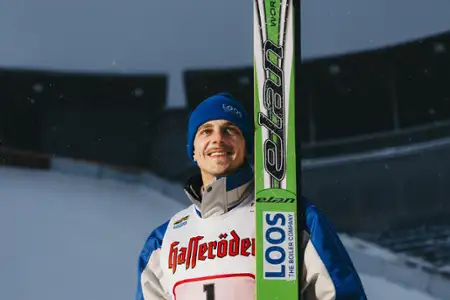 Adam - galeria zdjęć - filmweb