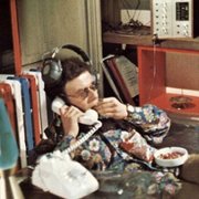 Lovers and Other Strangers - galeria zdjęć - filmweb